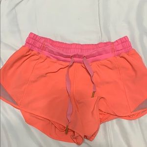 Lululemon hottie hot shorts!